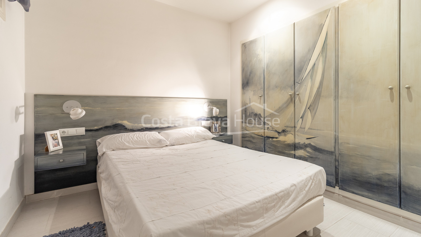 Spectaculair eerstelijns appartement aan zee met zeezicht te koop in Calella