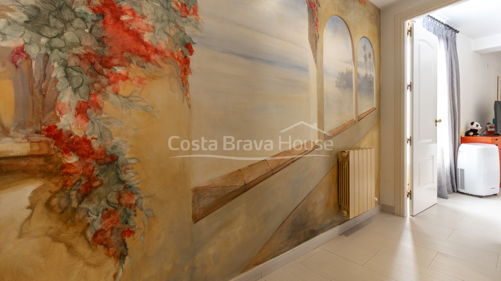 Apartamento en primera línea de mar en venta en Calella de Palafrugell