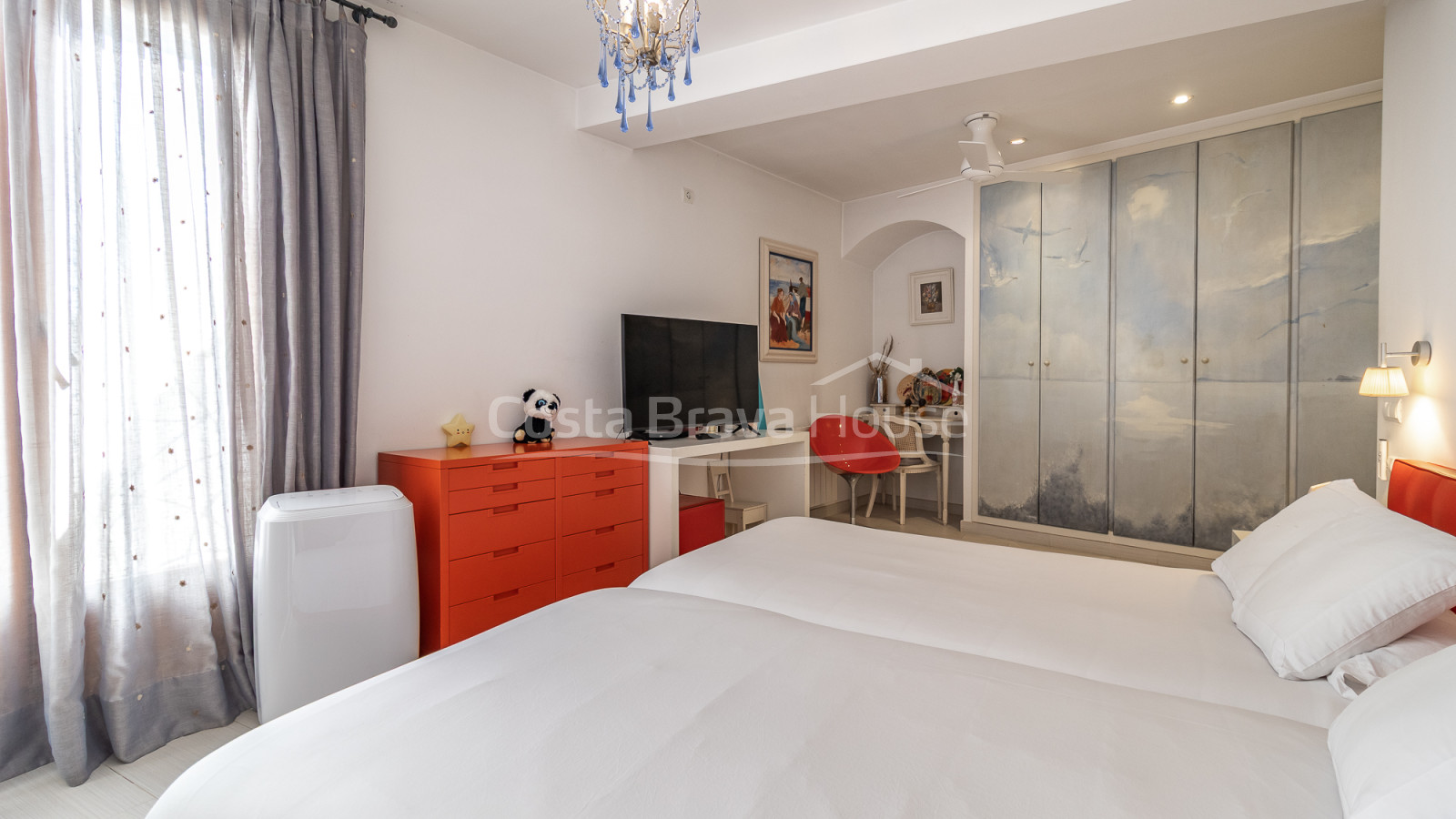 Spectaculair eerstelijns appartement aan zee met zeezicht te koop in Calella
