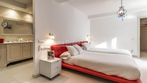 Spectaculair eerstelijns appartement aan zee met zeezicht te koop in Calella