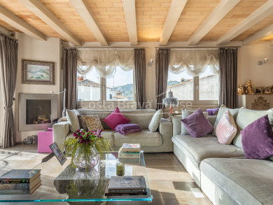 Apartamento de lujo en primera línea de mar en Calella de Palafrugell con terraza y vistas panorámicas