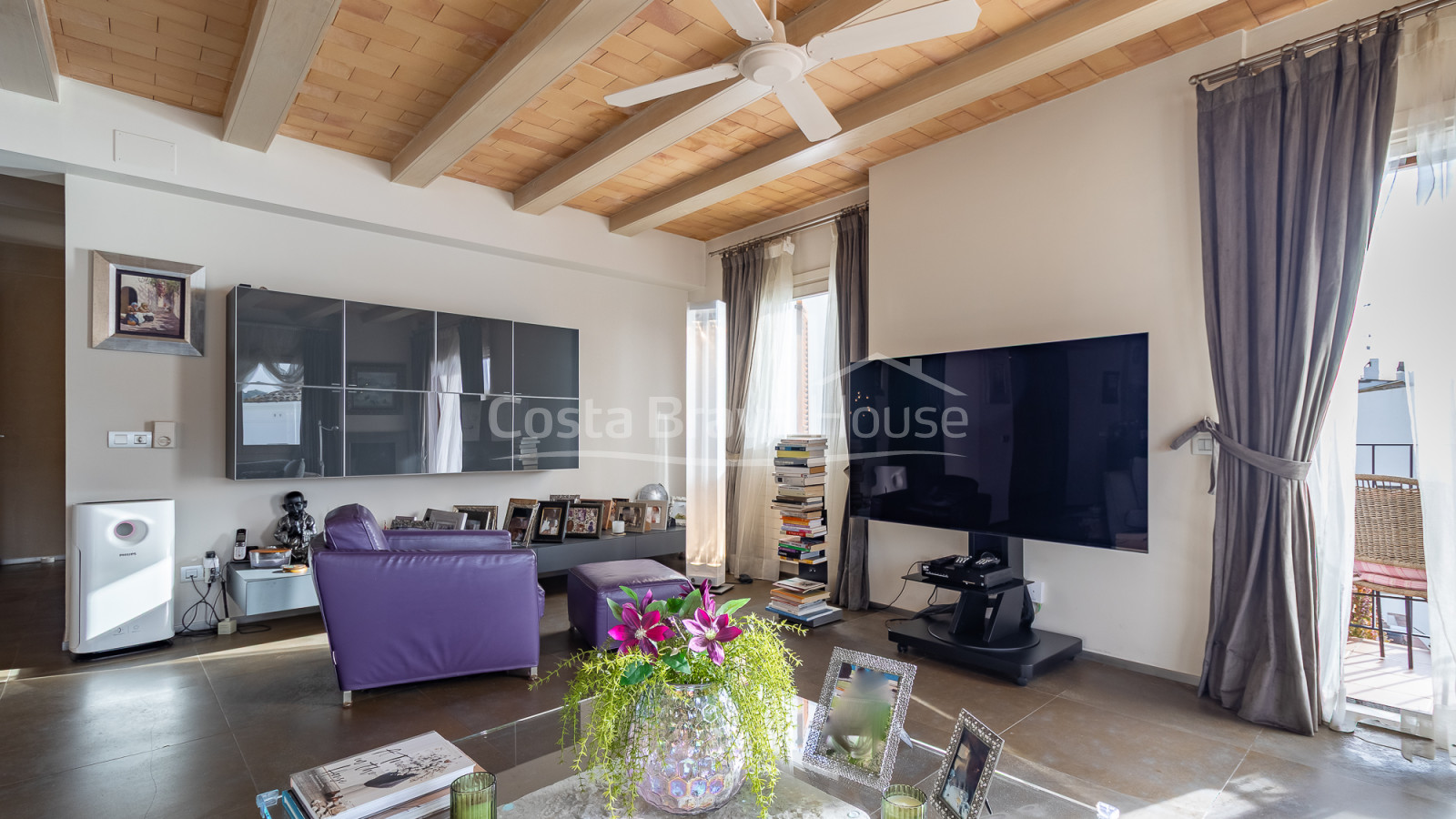 Gerenoveerd appartement aan zee in Calella de Palafrugell met terras en zeezicht