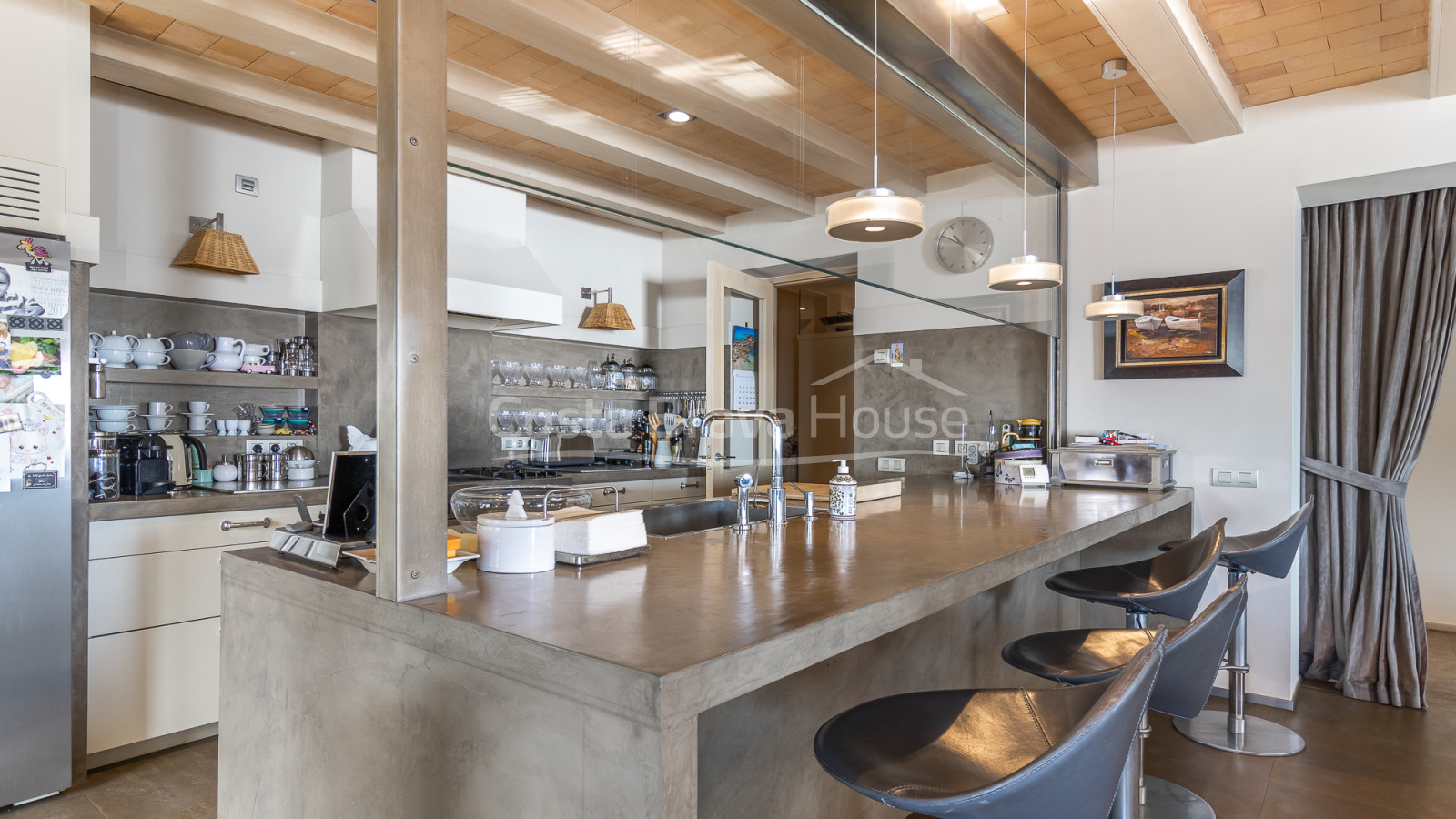 Apartament reformat en primera línia de mar a Calella de Palafrugell amb terrassa i vistes al mar