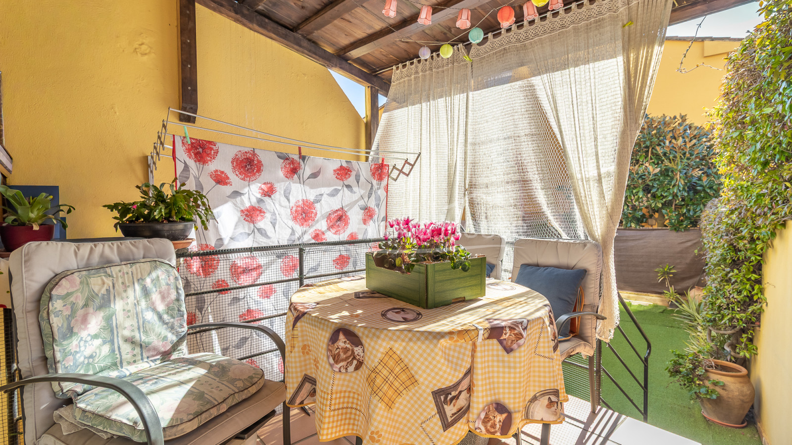 Rijtjeshuis in Palafrugell met privétuin, buitenterrassen, zolder met solarium en dubbele garage