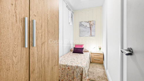 Appartement aan zee met privéterras in het complex Cap Sa Sal