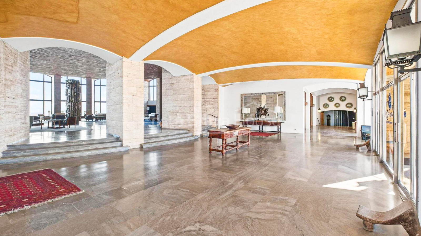 Apartament en primera línia de mar amb terrassa privada al complex Cap Sa Sal