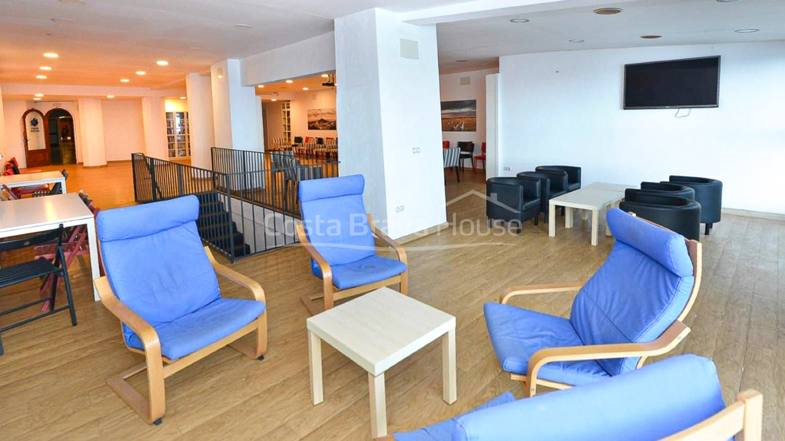 Apartamento en primera línea de mar con terraza privada en el complejo Cap Sa Sal