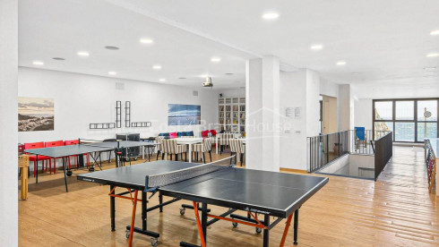 Apartament en primera línia de mar amb terrassa privada al complex Cap Sa Sal