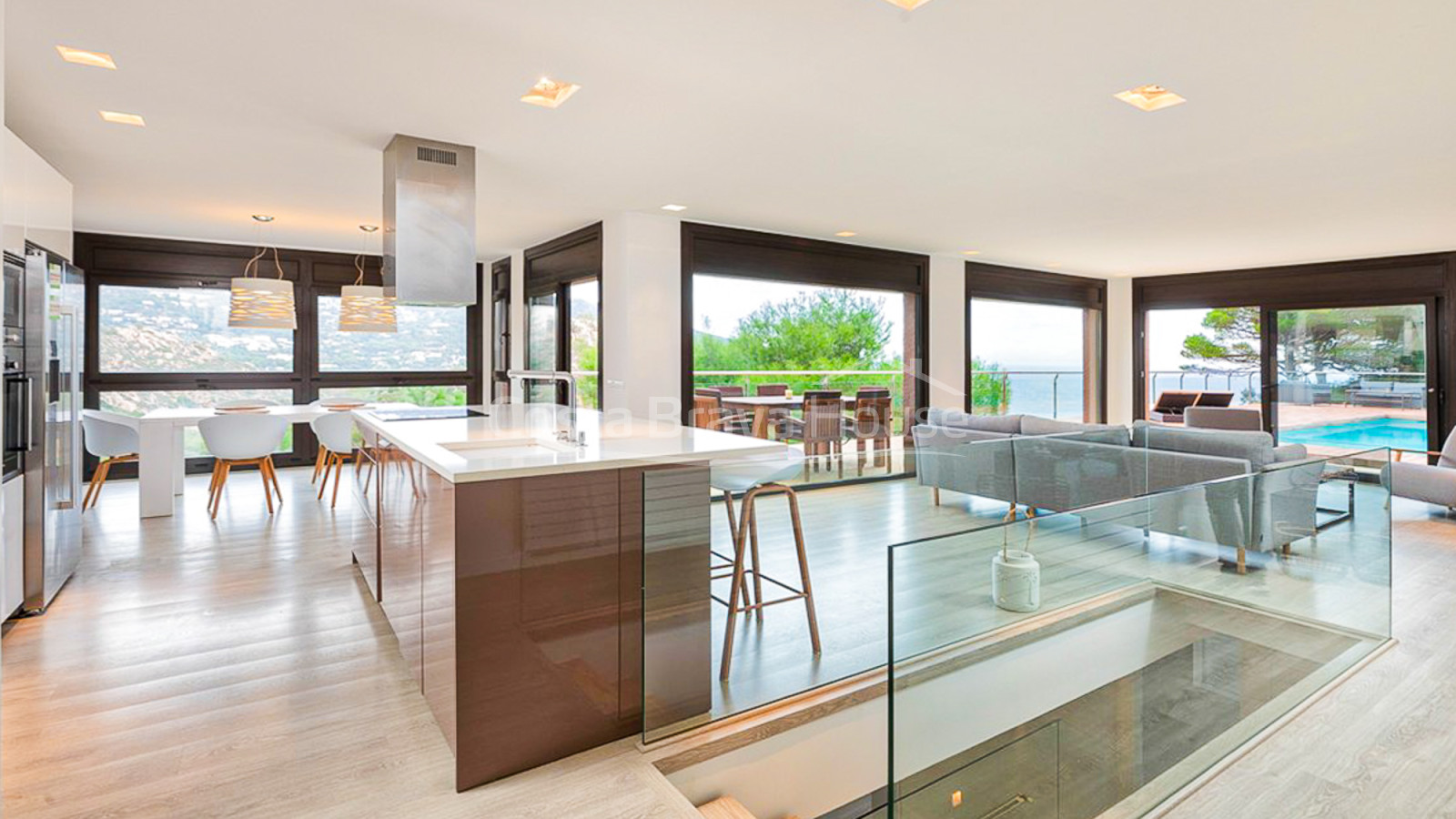 Maison à Aiguablava avec piscine et terrasse avec vues panoramiques sur la mer