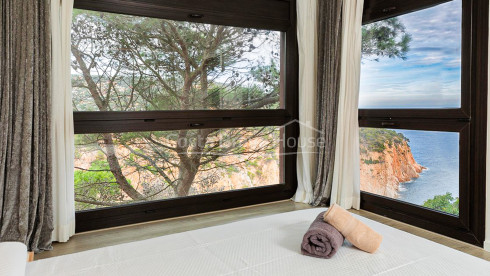 Casa en Aiguablava con piscina y terraza con vistas panorámicas al mar