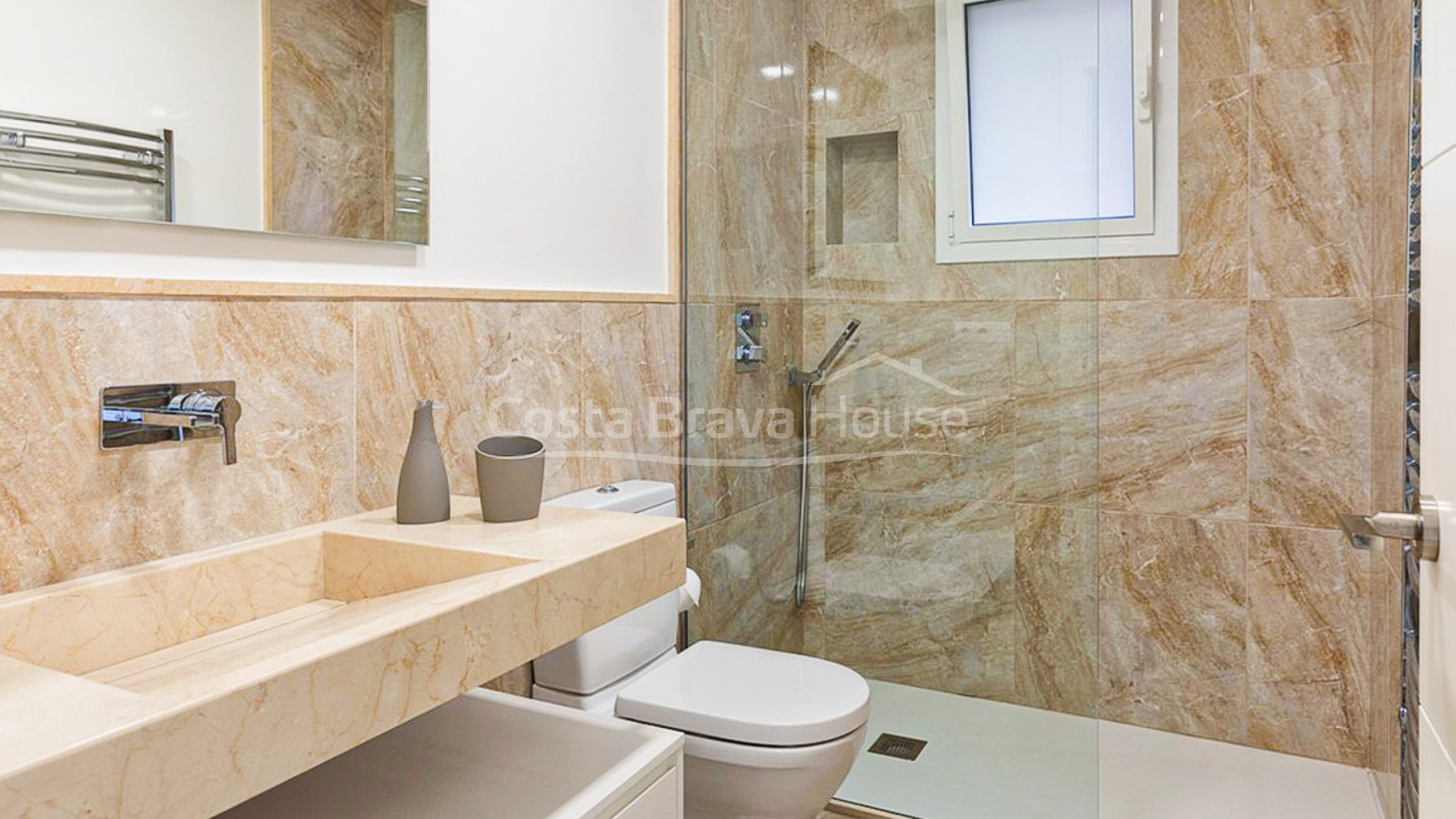 Casa en Aiguablava con piscina y terraza con vistas panorámicas al mar