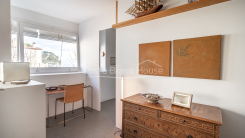 House for sale in Sa Tuna, Begur, frontline sea with terrace and garage