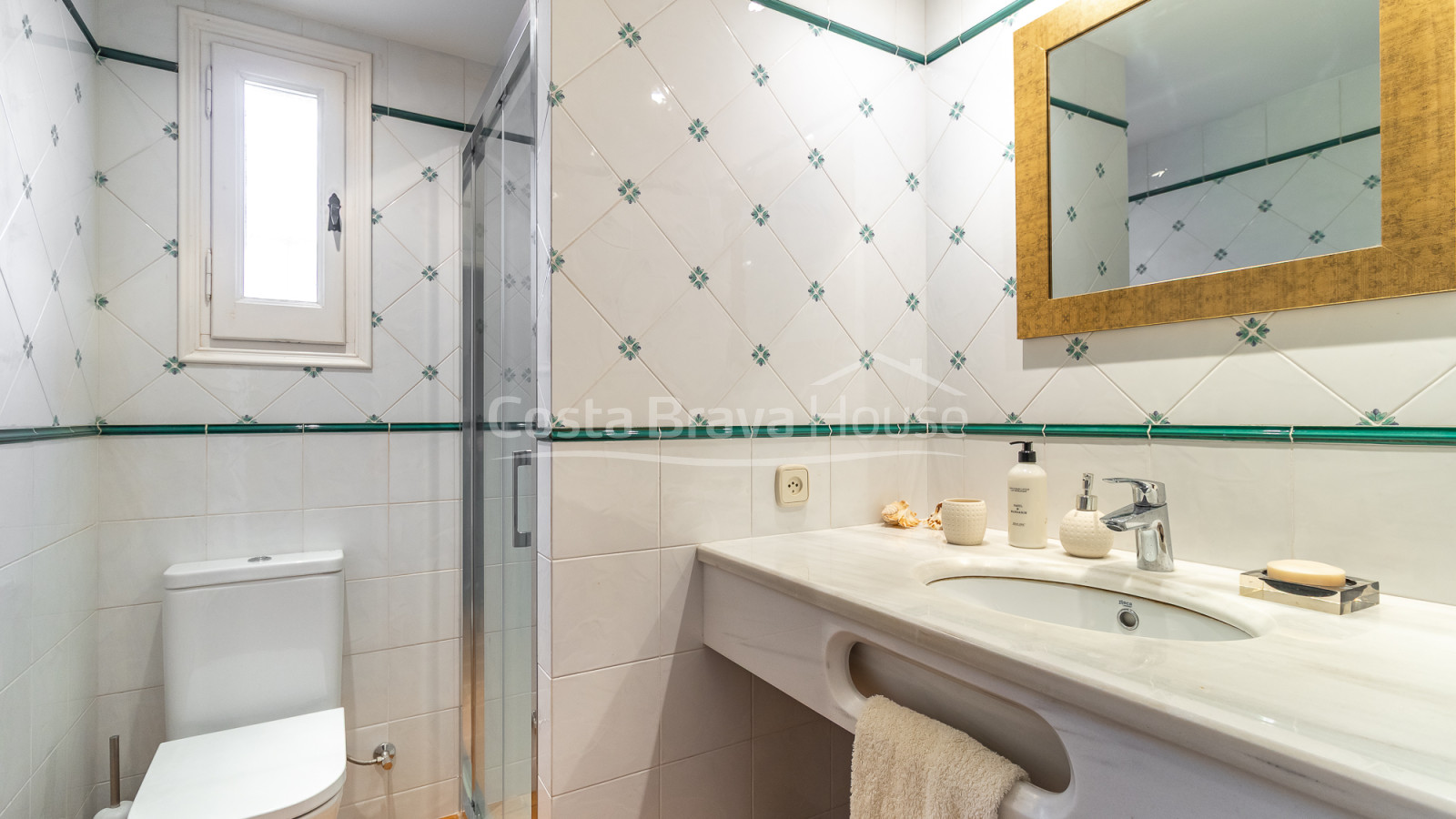 Villa à Llafranc avec grand terrain et jardin privé proche plage