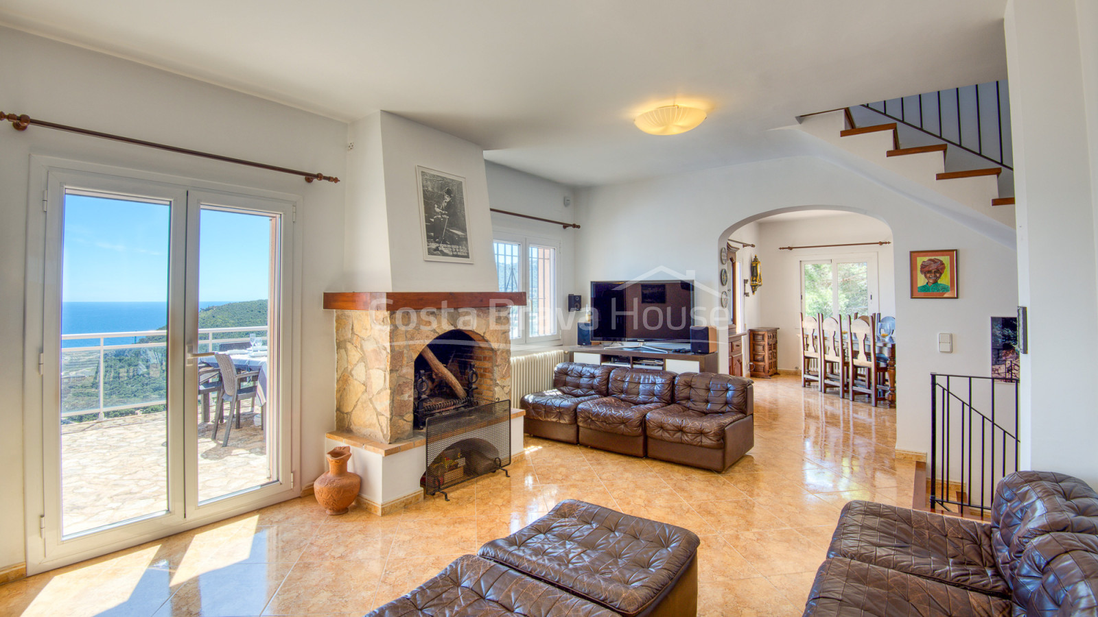 Villa with pool and terraces overlooking the sea in Sa Tuna cove, Begur