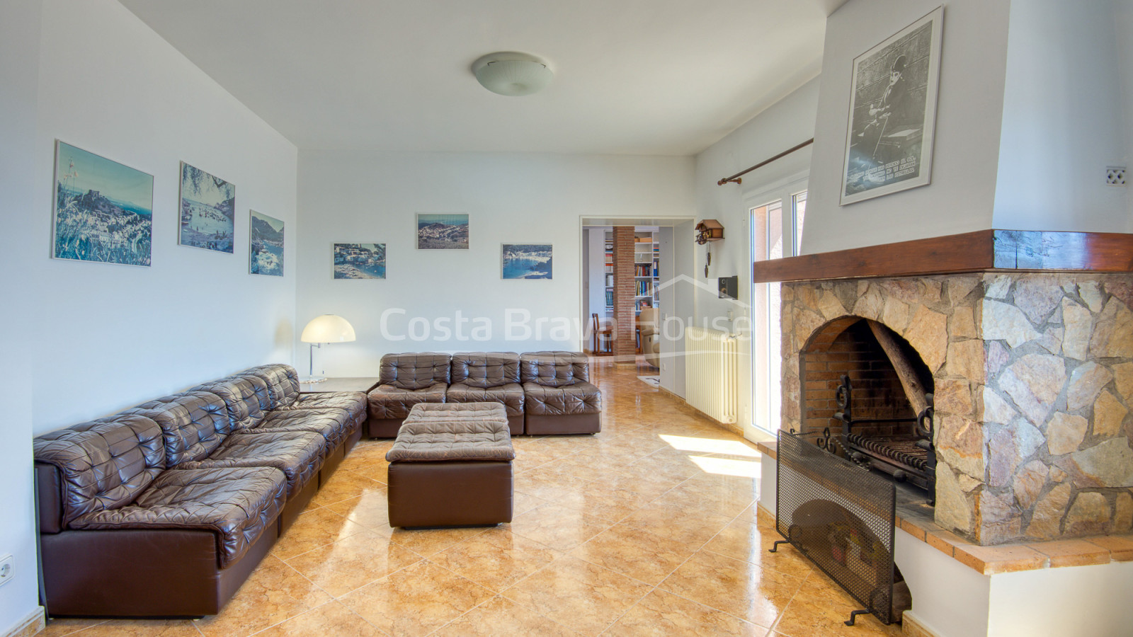 Villa avec piscine et terrasses avec vue sur la mer sur la crique de Sa Tuna, Begur