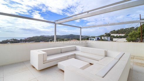 Casa de luxe amb vistes a la mar i piscina a 5 minuts de la platja de Tamariu