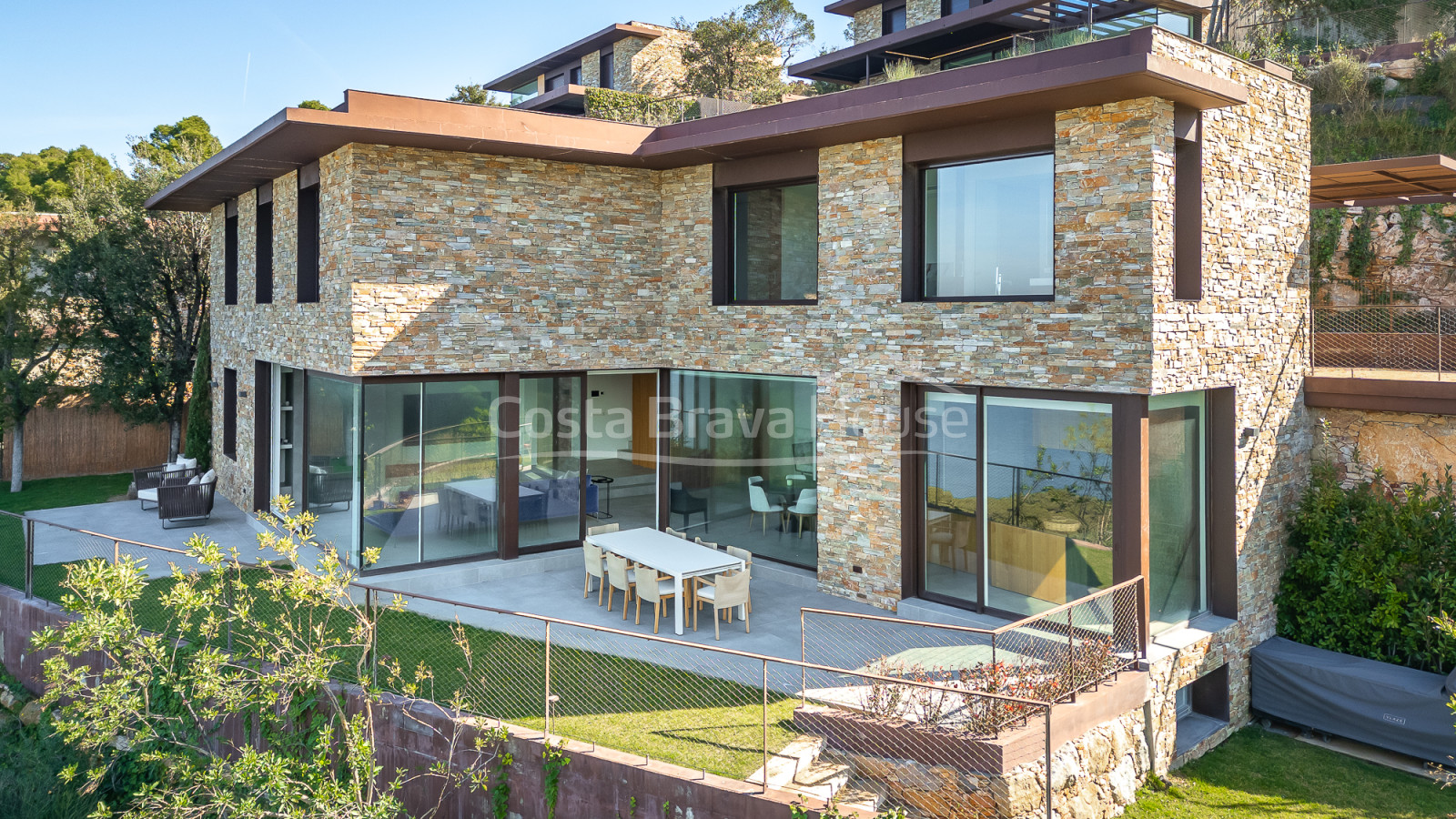 Luxe huis in Begur Sa Riera met zwembad en zeezicht