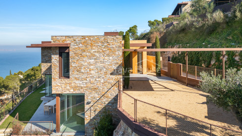 Maison de luxe à Begur Sa Riera avec piscine et vue mer