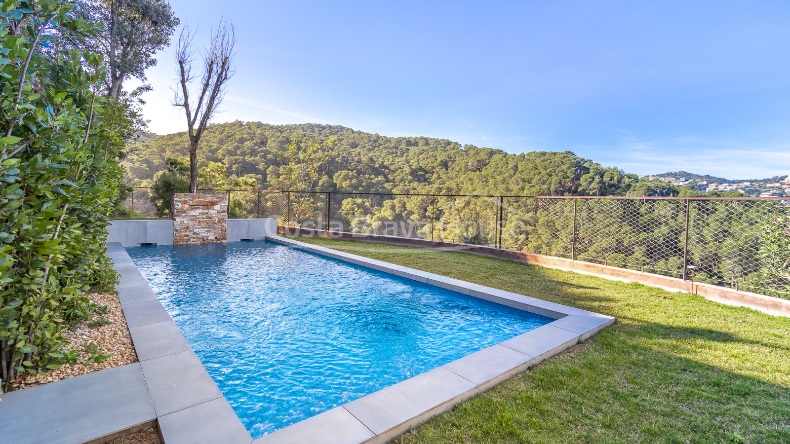 Casa de luxe a Begur Sa Riera amb piscina i vistes al mar
