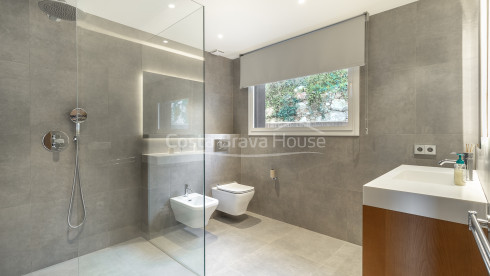 Luxury house in Begur Sa Riera with pool and sea views