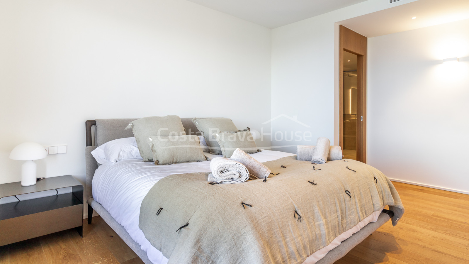 Luxury house in Begur Sa Riera with pool and sea views