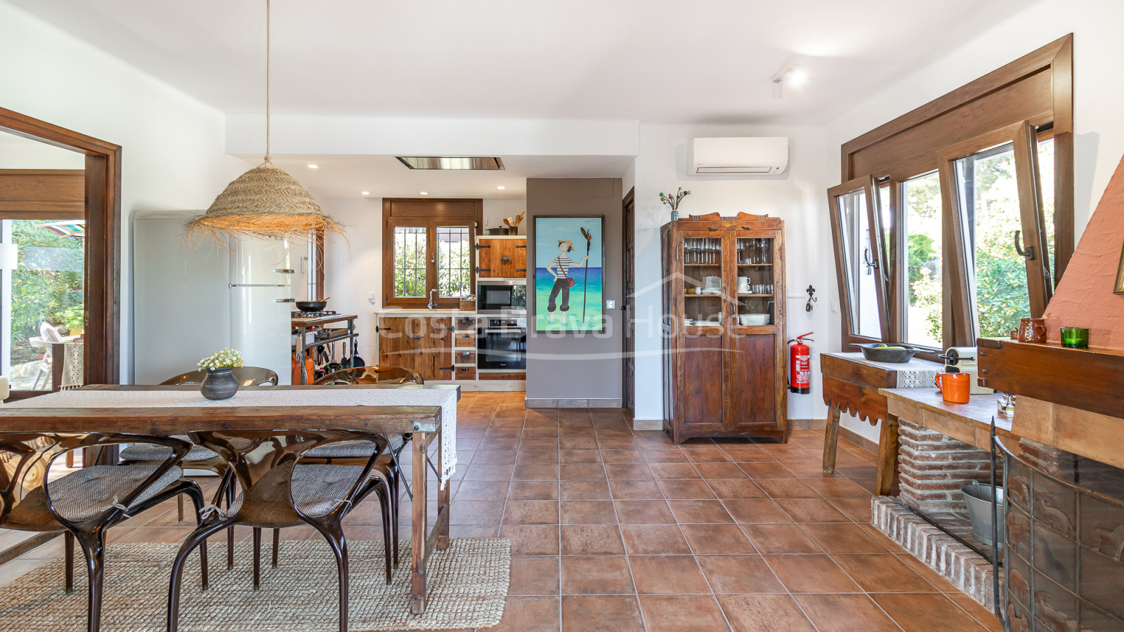 Casa en venta en Pals con terrazas, garaje cerrado, sauna privada y vistas abiertas