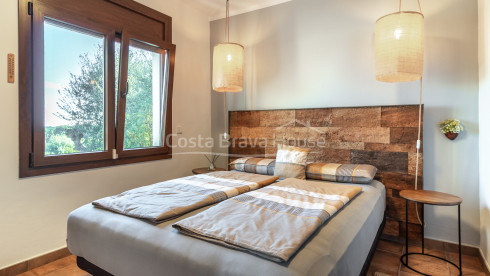 House for sale in Pals with terraces, closed garage, private sauna and open views