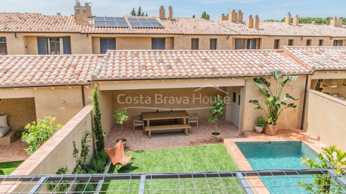 Nieuwbouwhuis in Gualta met privézwembad en hoogwaardig design in de Baix Empordà