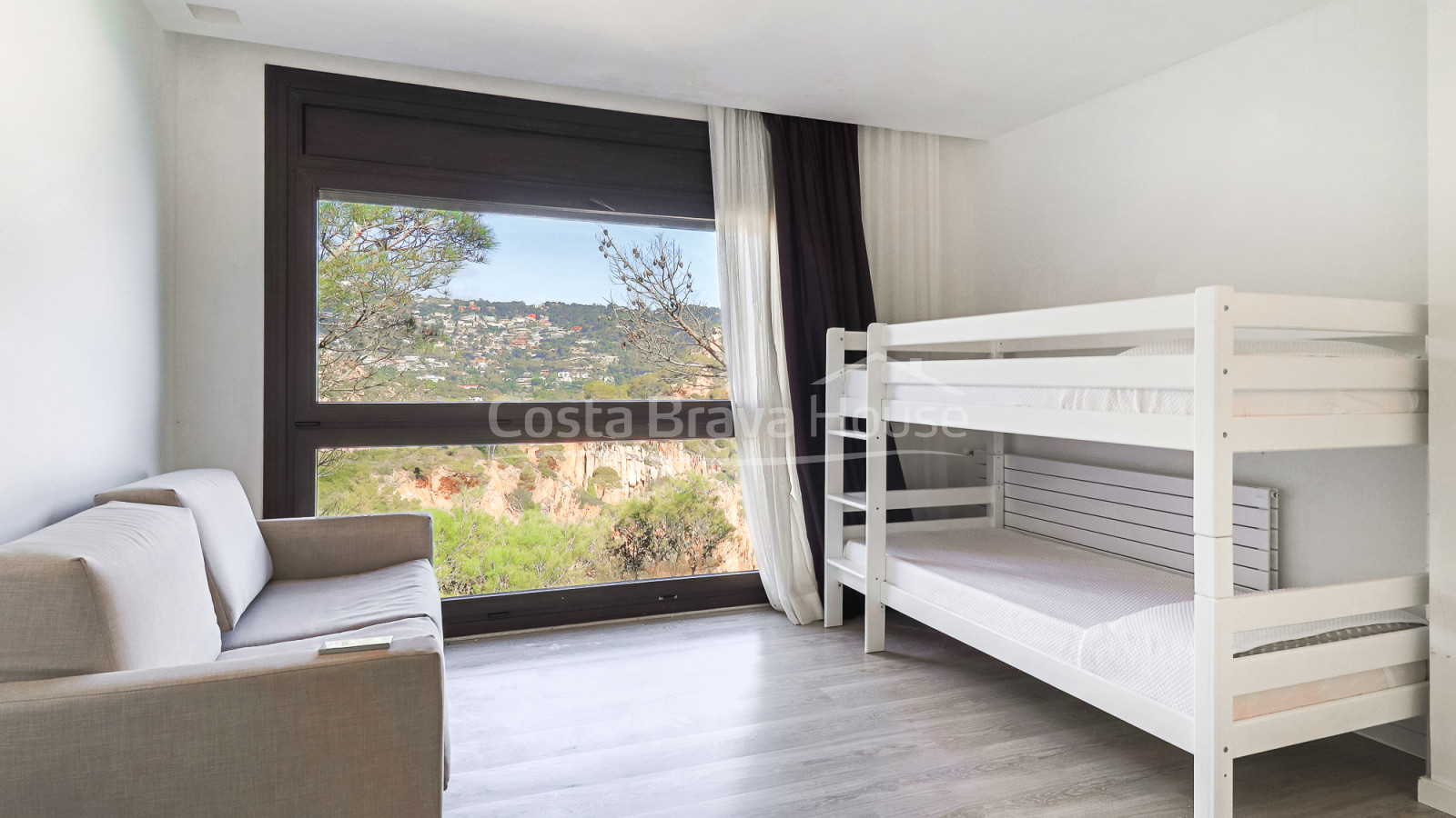 Casa en Aiguablava con piscina y terraza con vistas panorámicas al mar