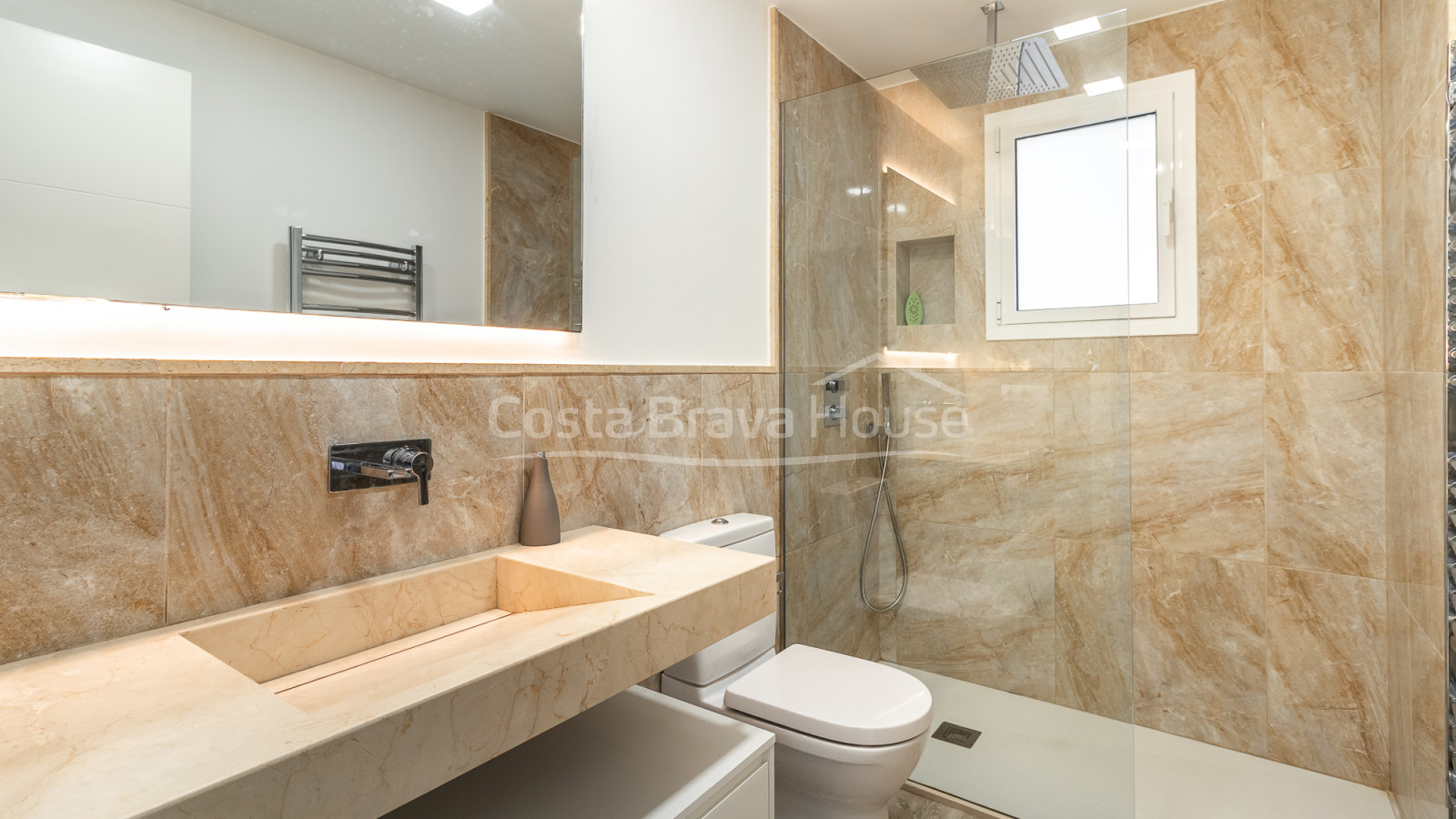 Casa en Aiguablava con piscina y terraza con vistas panorámicas al mar