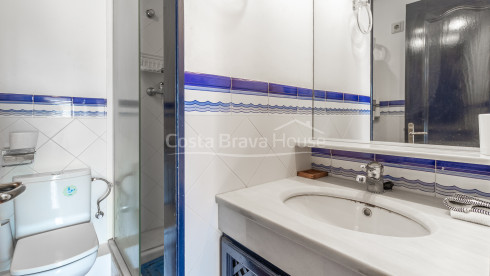 Corner house in La Fosca Palamós with private garden very close to the beach