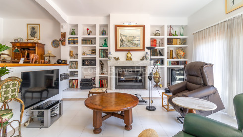 Mediterranean villa in Calella de Palafrugell with pool, garden and independent apartment