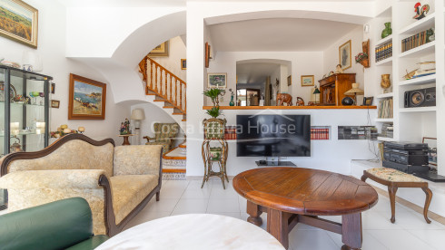 Mediterrane villa in Calella de Palafrugell met zwembad, tuin en apart appartement