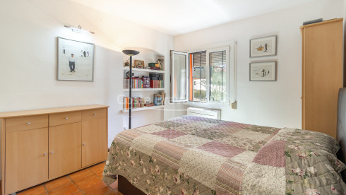 Villa mediterránea en Calella de Palafrugell con piscina jardín y apartamento independiente