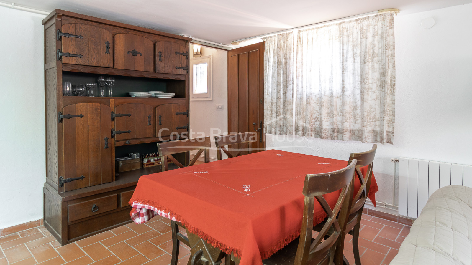 Mediterranean villa in Calella de Palafrugell with pool, garden and independent apartment