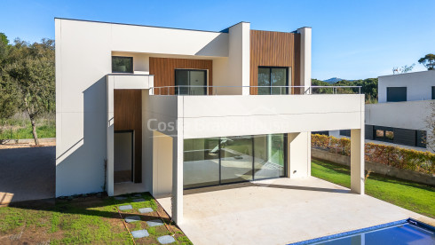 Maison de luxe à vendre à Calella de Palafrugell
