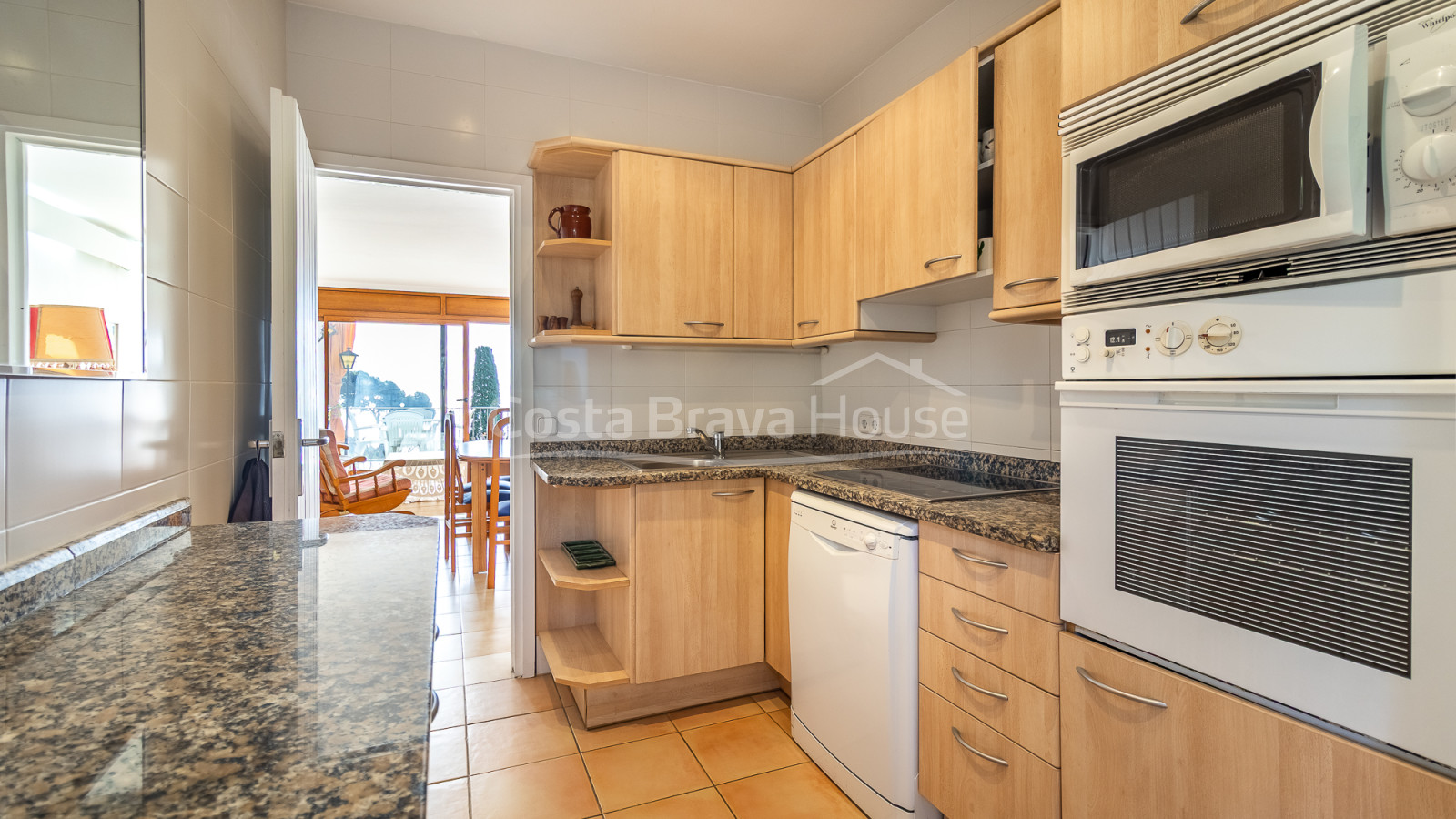 Apartament a Aiguablava amb terrassa i vistes al mar a prop de Playa Fonda