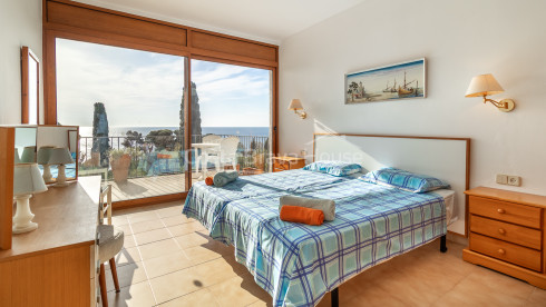 Apartament a Aiguablava amb terrassa i vistes al mar a prop de Playa Fonda