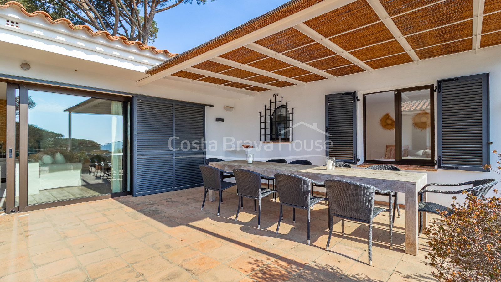Maison à Begur avec piscine privée, grand jardin et licence touristique dans un quartier calme
