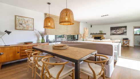 House in Begur with private pool, large garden and tourist license in a quiet area