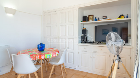 Appartement in Begur met terras, panoramisch zeezicht en toeristische vergunning