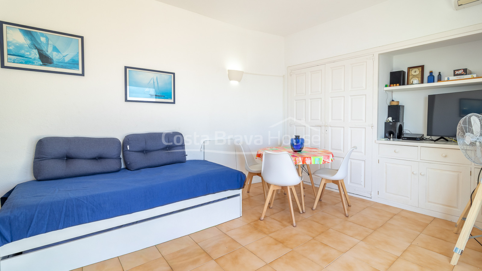 Appartement in Begur met terras, panoramisch zeezicht en toeristische vergunning