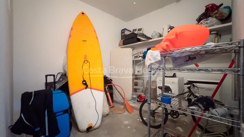 Apartamento reformado con terraza y piscina en Calella de Palafrugell