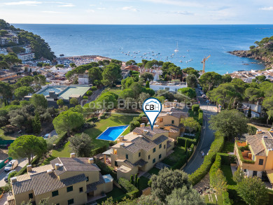 Maison avec jardin privé dans un complexe résidentiel exclusif à 400 m de la plage et du port de Llafranc