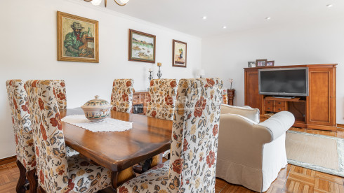 Villa in Calonge with private pool, flat garden and spacious family interiors