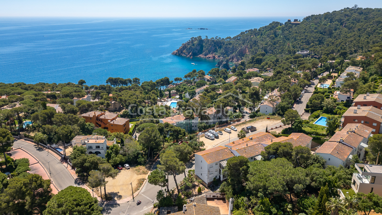 Appartement rénové avec terrasse privée près de la plage de Golfet à Calella de Palafrugell