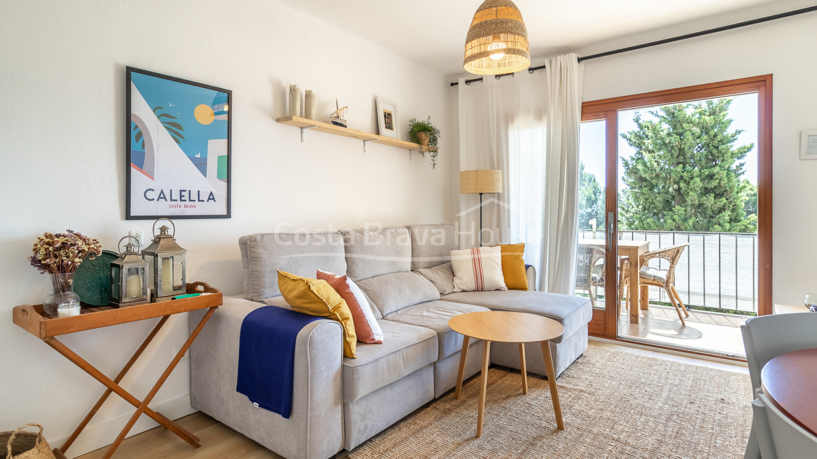 Apartament reformat amb terrassa privada a prop de la platja del Golfet a Calella de Palafrugell