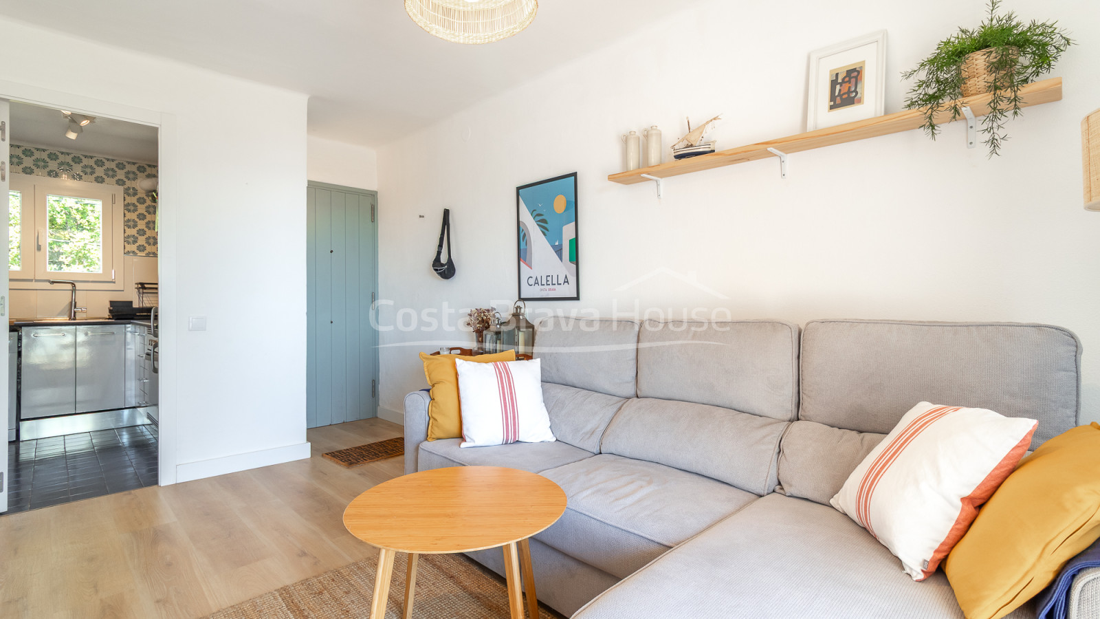 Apartament reformat amb terrassa privada a prop de la platja del Golfet a Calella de Palafrugell
