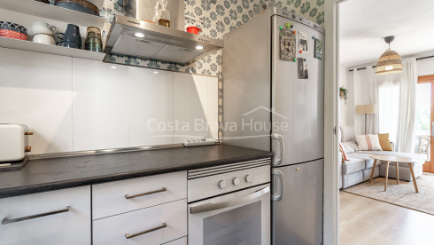 Apartament reformat amb terrassa privada a prop de la platja del Golfet a Calella de Palafrugell