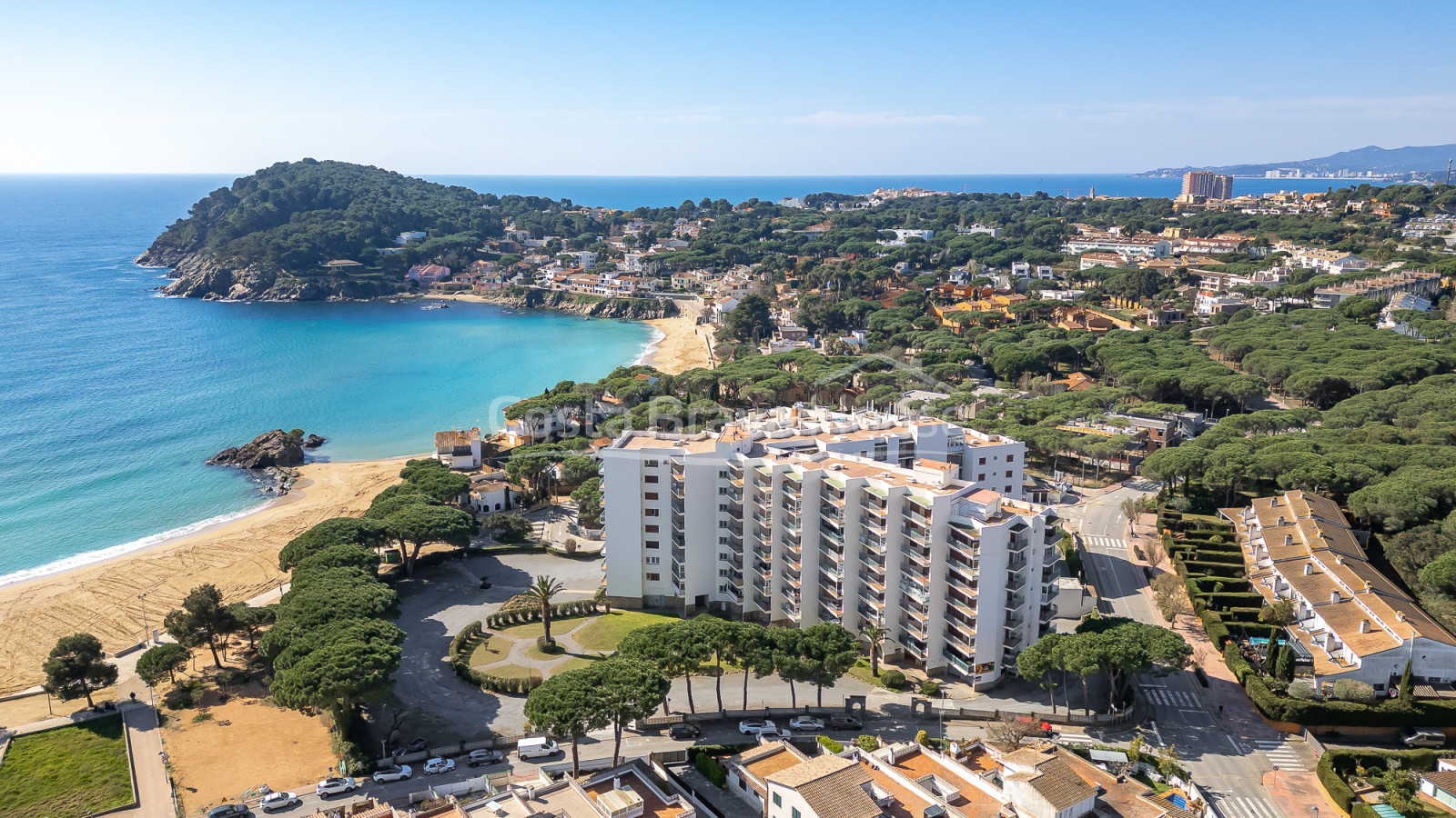 Penthouse aan zee in La Fosca met zeezicht, groot solarium en privéparkeerplaats